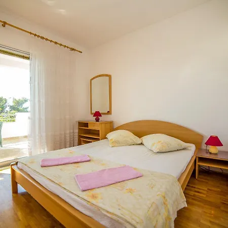 Saga Apartment *